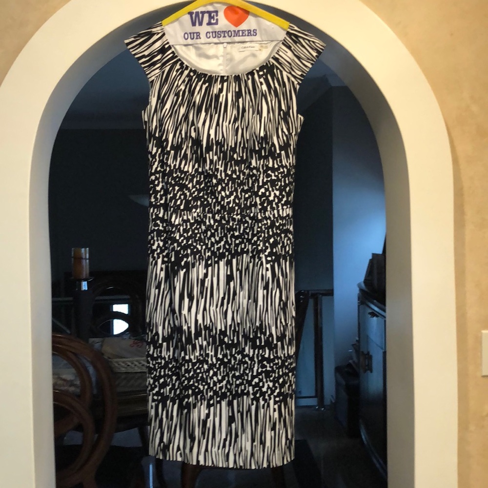 Calvin Klein Dress black and white with belt